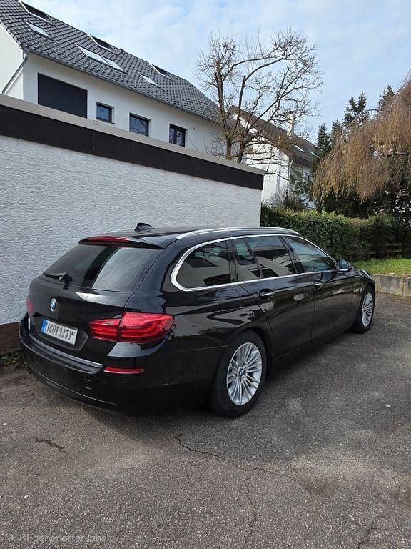 Gebraucht BMW 520 Luxury Line 190 PS (139 kW) 2016 Schwarz Kombi