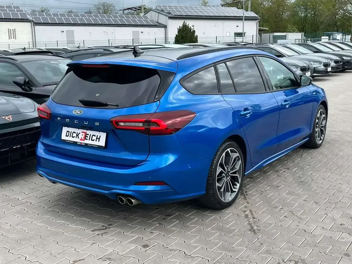 Gebraucht Ford Focus ST-Line X 155 PS (114 kW) 2025 Dynamicblau metallic Kombi