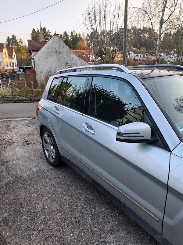 Gebraucht Mercedes GLK220 170 PS (125 kW) 2013 Silber SUV