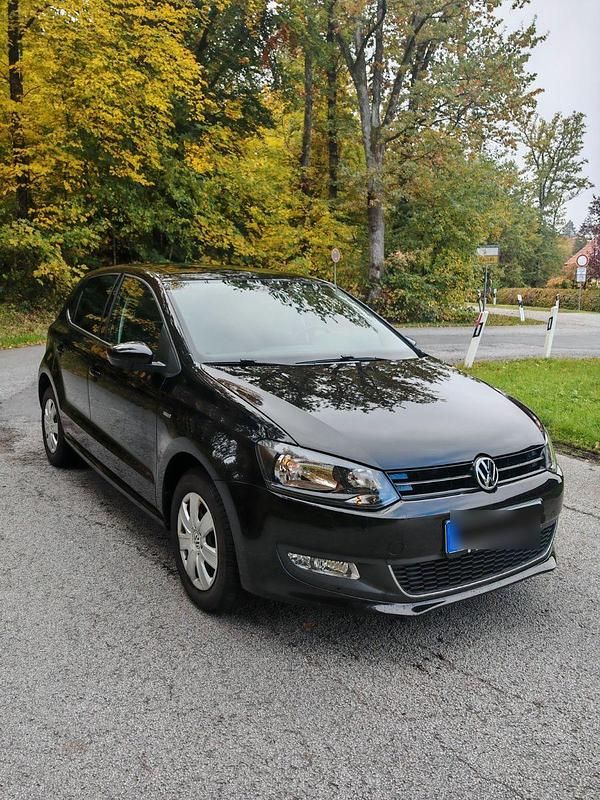 Schwarz Gebraucht 2012 VW Polo Match Kleinwagen | 8.600 € (Fairer Preis) - Bild 1/4