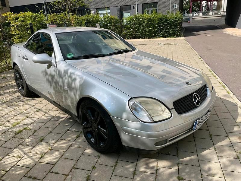 Gebraucht 1998 Mercedes SLK200 Cabrio | 2.000 € (Superpreis) - Bild 1/4