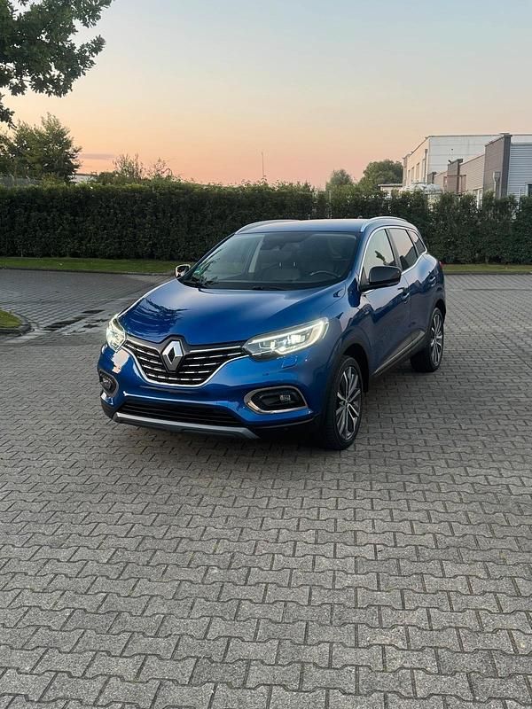 Blau Gebraucht 2020 Renault Kadjar Bose Edition SUV | 17.000 € (Guter Preis) - Bild 1/4