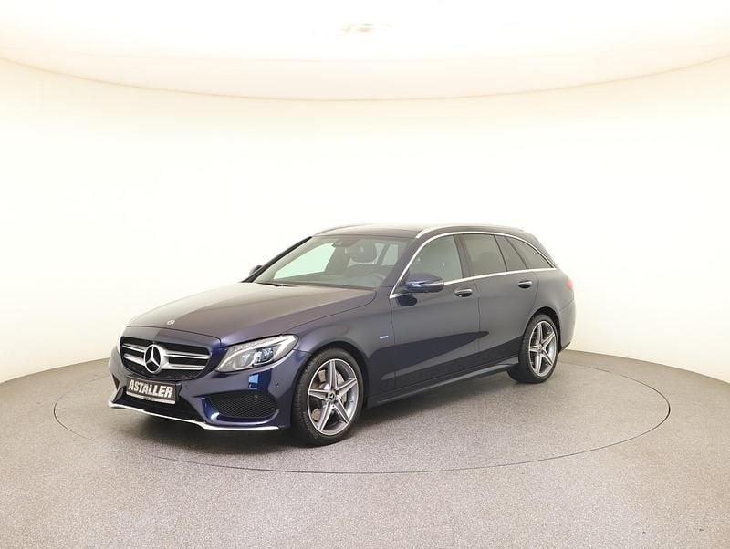 Cavansitblau Gebraucht 2017 Mercedes C350e AMG line | 23.300 € (Fairer Preis) - Bild 1/4