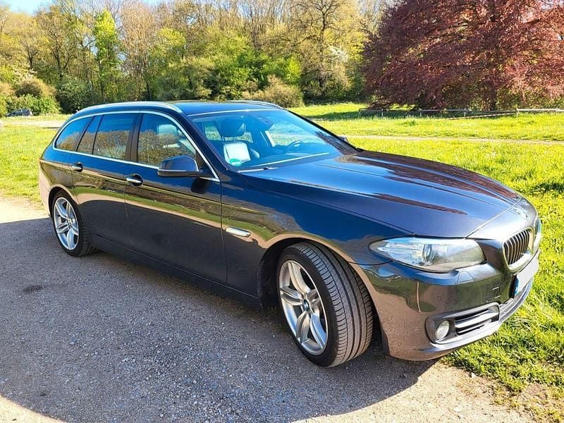 Second-hand BMW 520 184 CP (135 kW) 2014 Negru Berlinǎ