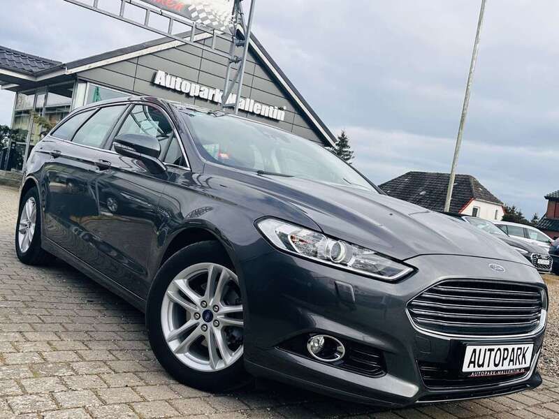 Grau Gebraucht 2016 Ford Mondeo Titanium Kombi | 11.400 € (Guter Preis) - Bild 1/4
