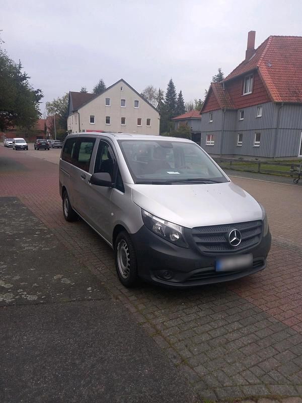 Gebraucht Mercedes Vito 136 PS (100 kW) 2016 Silber Van