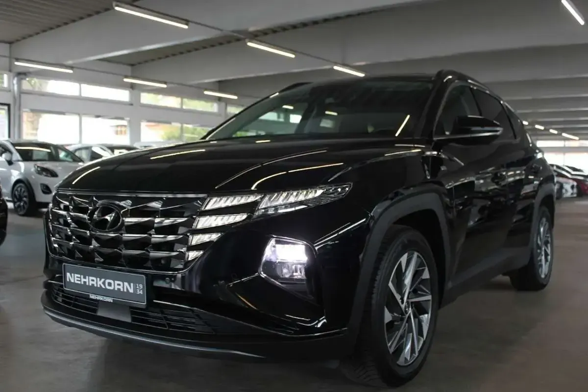 Gebraucht Hyundai Tucson Trend 150 PS (110 kW) 2021 Schwarz SUV