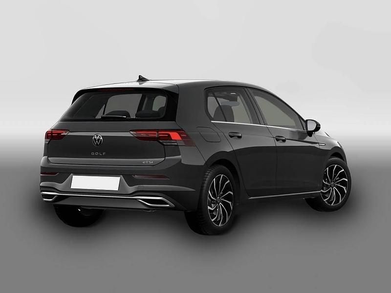 Usata VW Golf VIII 131 CV (96 kW) 2024 Grigio Berlina
