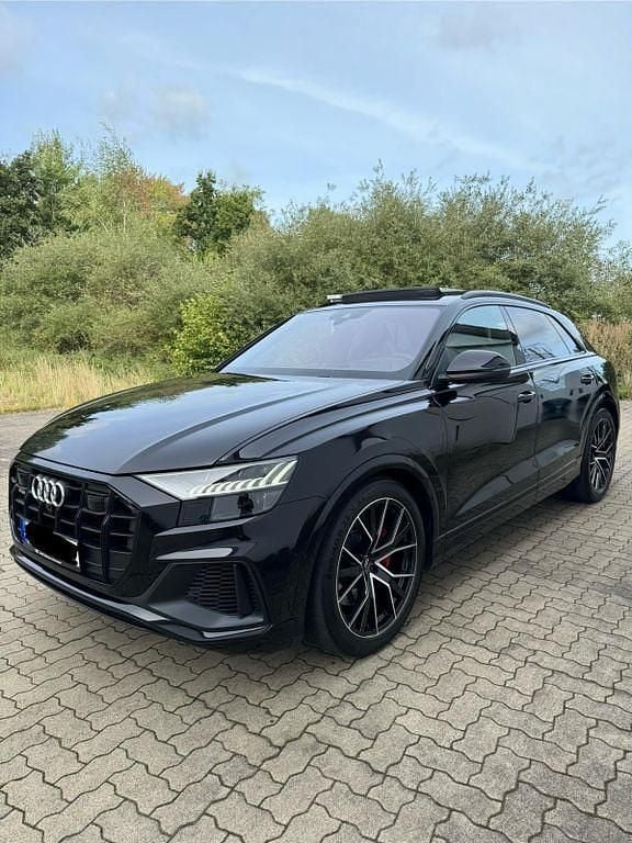 Gebraucht Audi SQ8 Ambiente 435 PS (319 kW) 2021 Schwarz SUV