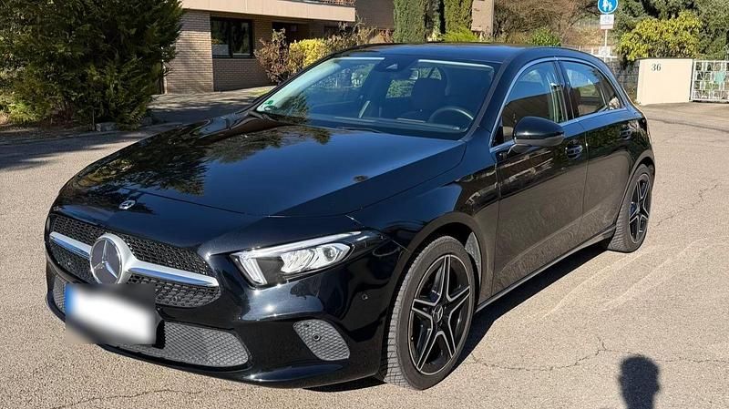 Gebraucht Mercedes A220 190 PS (139 kW) 2018 Schwarz Limousine