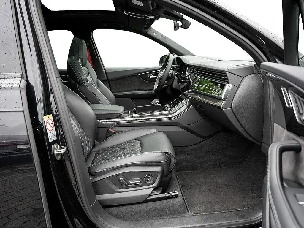 Gebraucht Audi SQ7 Design 507 PS (372 kW) 2021 Orcaschwarz metallic SUV