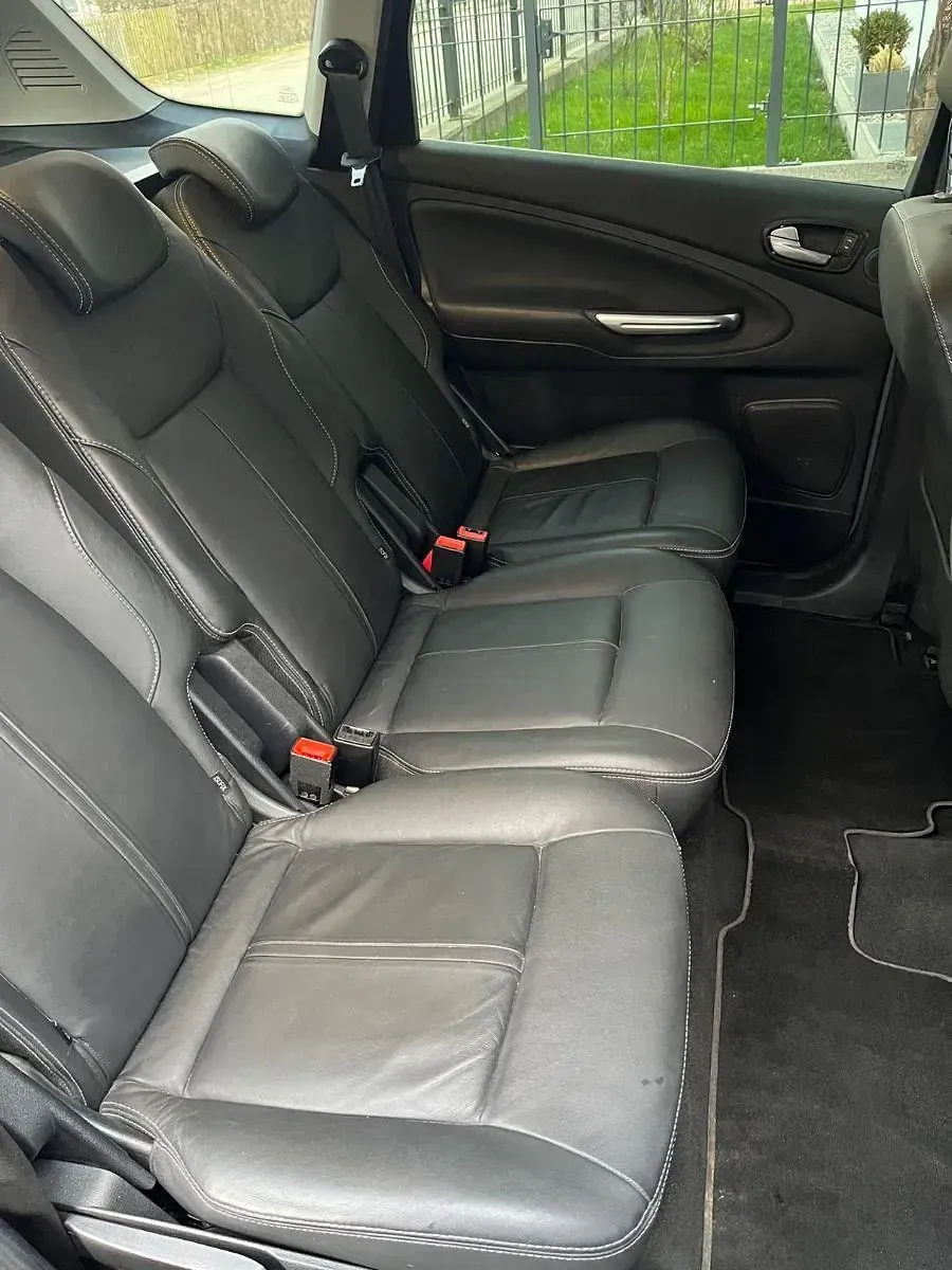 Gebraucht Ford S-MAX Titanium S 200 PS (147 kW) 2011 Silber Van / Kleinbus