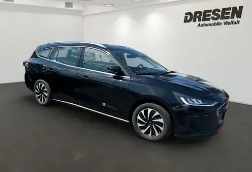 Nowe Ford Focus Titanium 125 KM (91 kW) 2025 Czarny Kombi