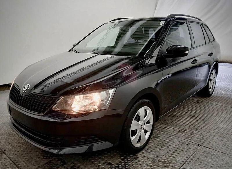 Gebraucht Skoda Fabia 75 PS (55 kW) 2015 Schwarz Kombi