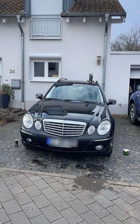 Gebraucht 2007 Mercedes E220 Elegance Limousine | 4.000 € (Superpreis) - Bild 1/4