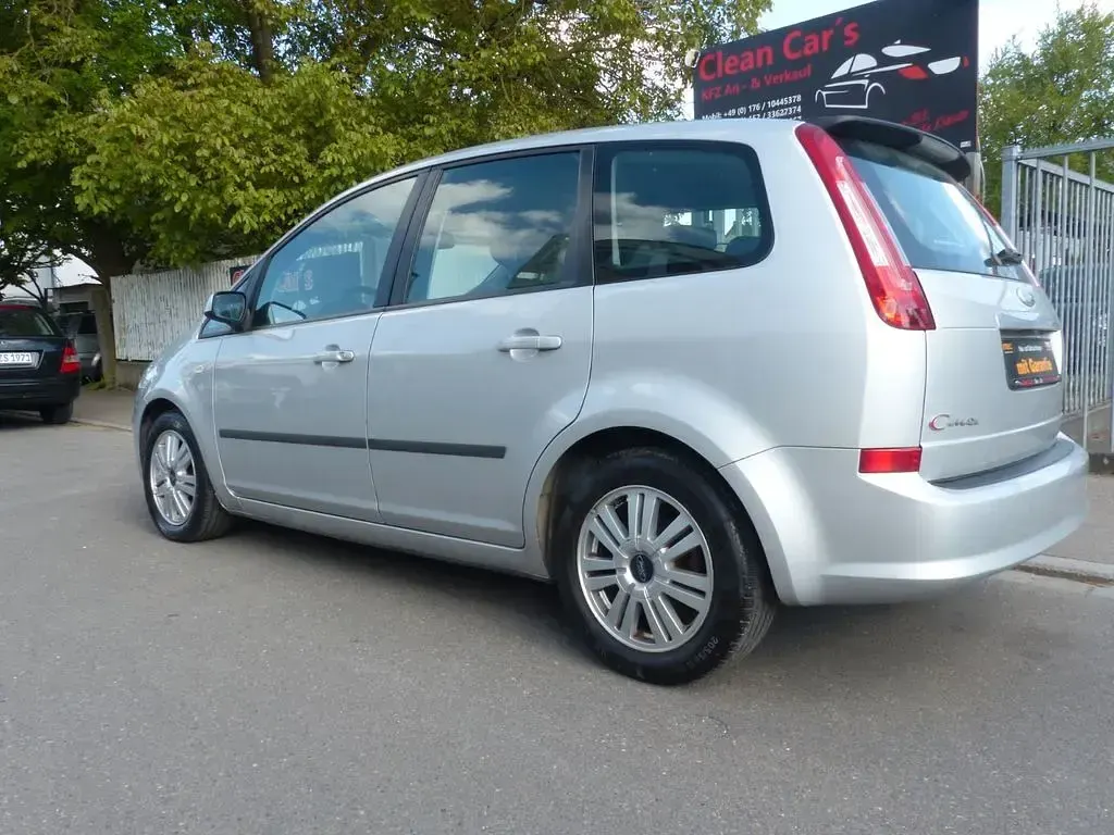 Używany Ford C-MAX Style 101 KM (74 kW) 2008 Srebrny Minivan