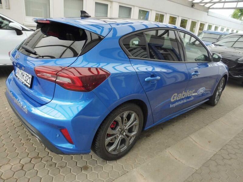 Gebraucht Ford Focus ST 116 PS (85 kW) 2023 Blau Limousine