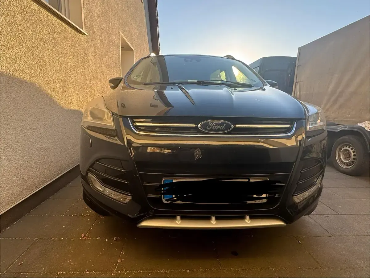 Używany Ford Kuga 181 KM (133 kW) 2016 Czarny SUV