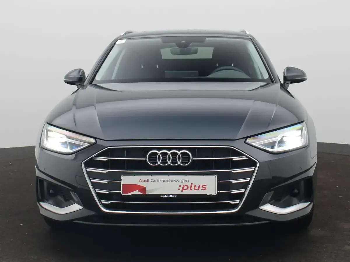 Usata Audi A4 Advanced Plus 163 CV (119 kW) 2024 Grigio Station wagon