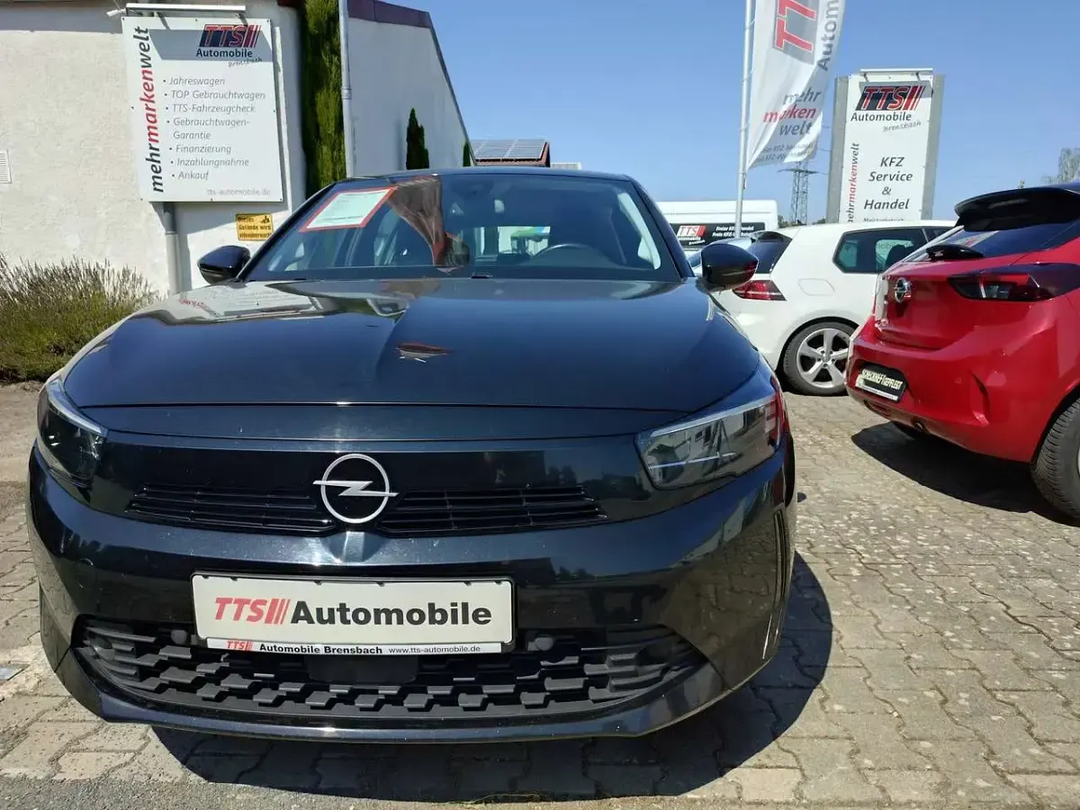 Gebraucht Opel Corsa Basis 75 PS (55 kW) 2023 Schwarz perla nera/ Kleinwagen