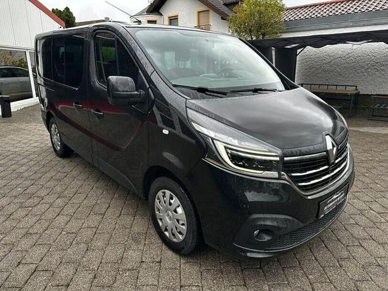 Gebraucht Renault Trafic Life 146 PS (107 kW) 2019 Andere Van / Kleinbus