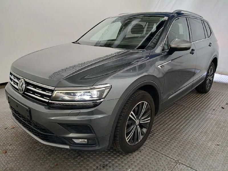 Grau Gebraucht 2018 VW Tiguan Allspace Comfortline SUV | 22.990 € (Fairer Preis) - Bild 1/4