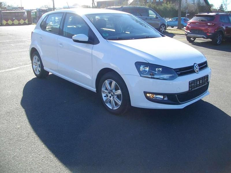 Gebraucht VW Polo Highline 105 PS (77 kW) 2013 Weiß Kleinwagen