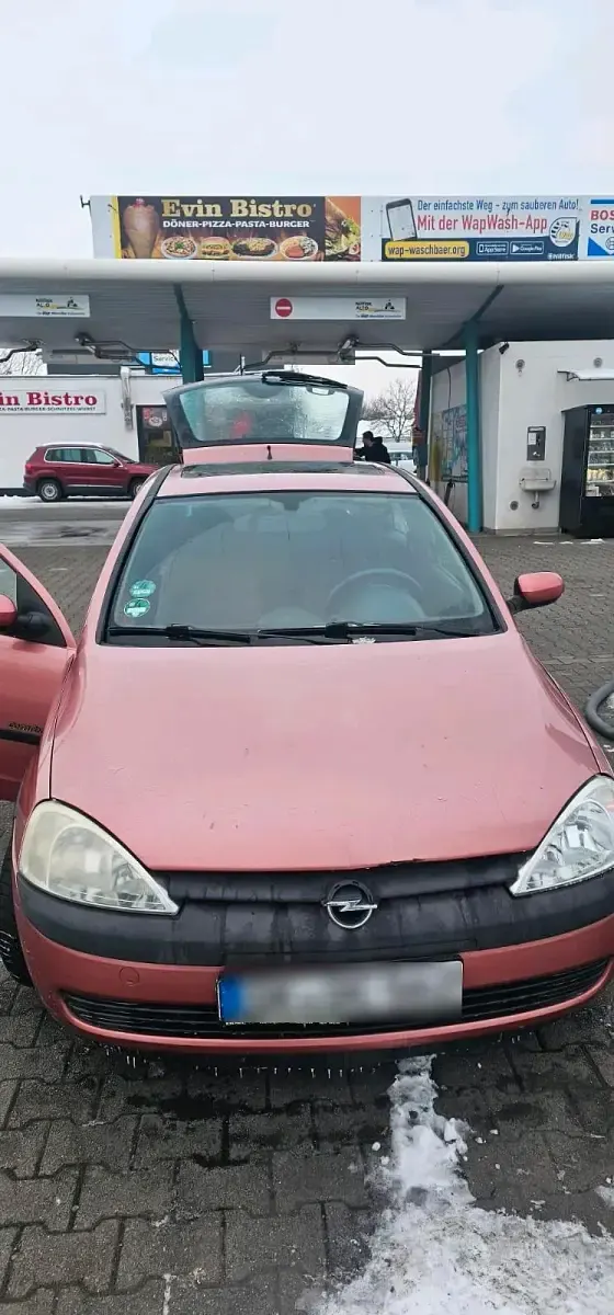 Usata Opel Corsa 60 CV (44 kW) 2001 Arancione Utilitaria