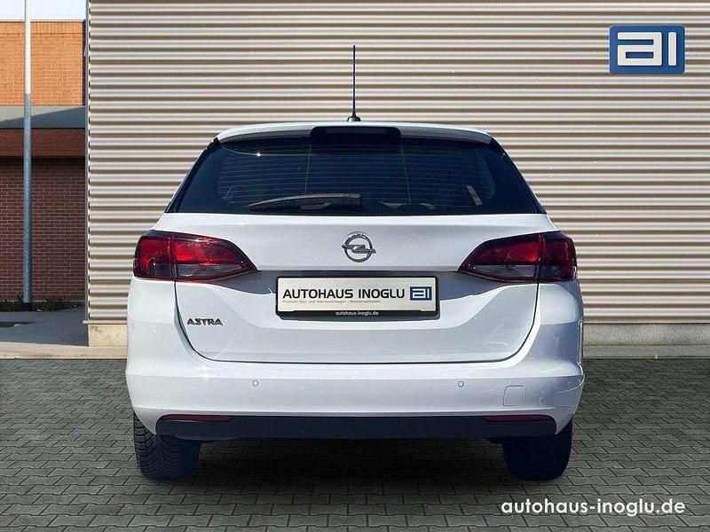 Gebraucht Opel Astra 122 PS (89 kW) 2022 Weiß Limousine