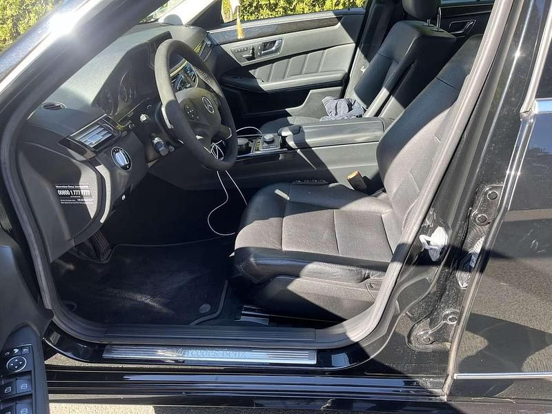 Gebraucht Mercedes E350 Avantgarde 292 PS (214 kW) 2009 Limousine