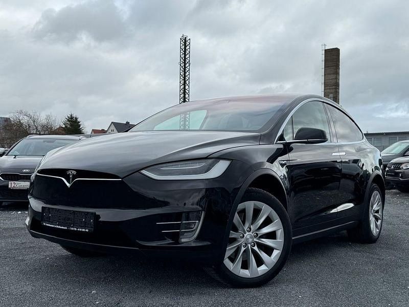 Schwarz Gebraucht 2017 Tesla Model X SUV | 27.999 € (Etwas zu teuer) - Bild 1/4