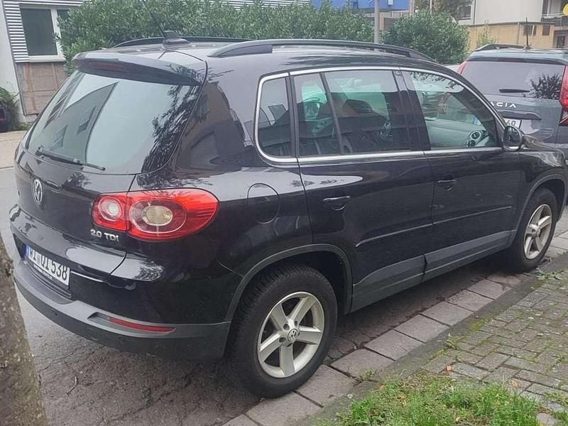 Schwarz Gebraucht 2009 VW Tiguan Sport SUV | 9.000 € (Fairer Preis) - Bild 1/4