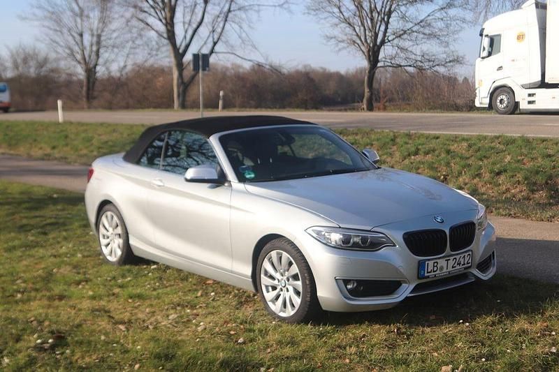Gebraucht BMW 228 245 PS (180 kW) 2016 Silber Cabrio
