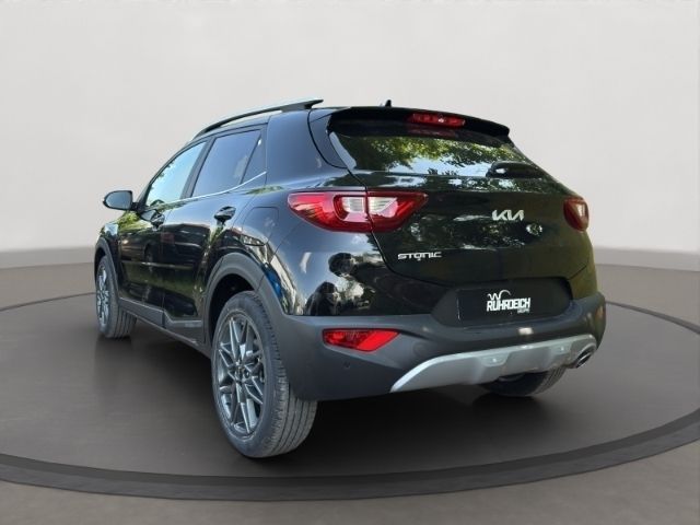 Neu Kia Stonic 101 PS (74 kW) 2025 Schwarz SUV