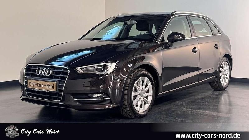 Braun Gebraucht 2014 Audi A3 Sportback Attraction Kombi | 11.499 € (Superpreis) - Bild 1/4