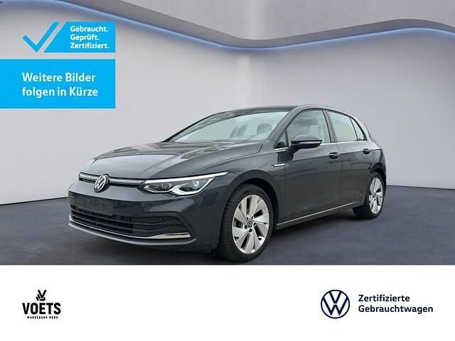 Grau Gebraucht 2023 VW Golf VIII Style Limousine | 26.495 € (Fairer Preis) - Bild 1/4