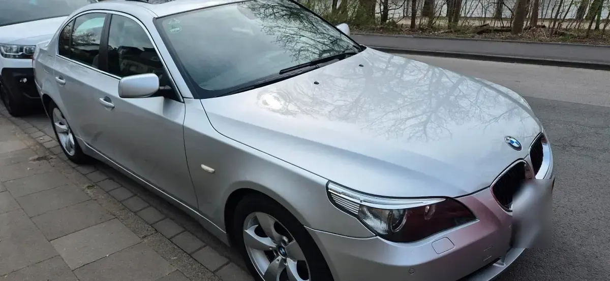 Gebraucht BMW 520 177 PS (130 kW) 2005 Silber Limousine