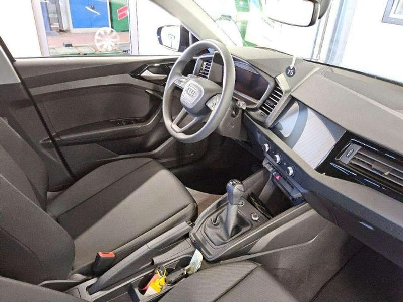 Gebraucht Audi A1 95 PS (69 kW) 2022 Mythosschwarz metallic SUV