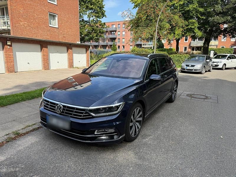 Gebraucht VW Passat Alltrack 240 PS (176 kW) 2017 Blau Kombi