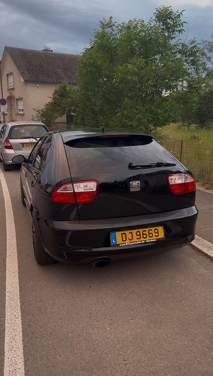 Schwarz Gebraucht 2004 Cupra Leon Limousine | 11.850 € (Superpreis) - Bild 1/4
