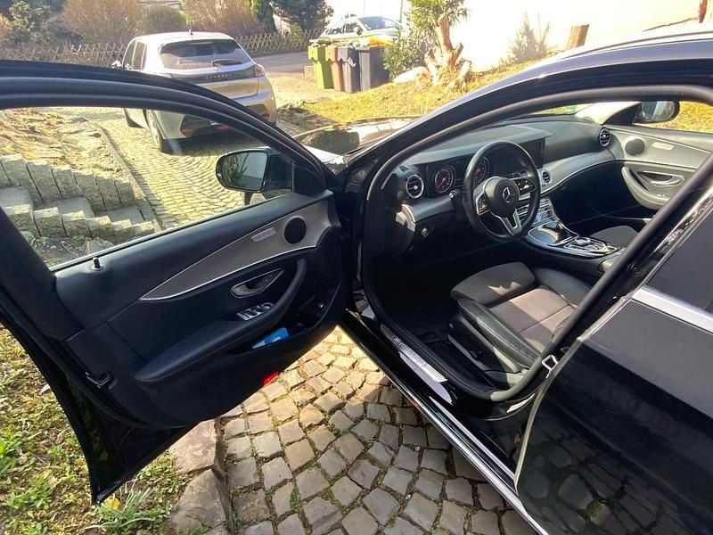 Gebraucht Mercedes E200 Avantgarde 160 PS (117 kW) 2019 Schwarz Kombi
