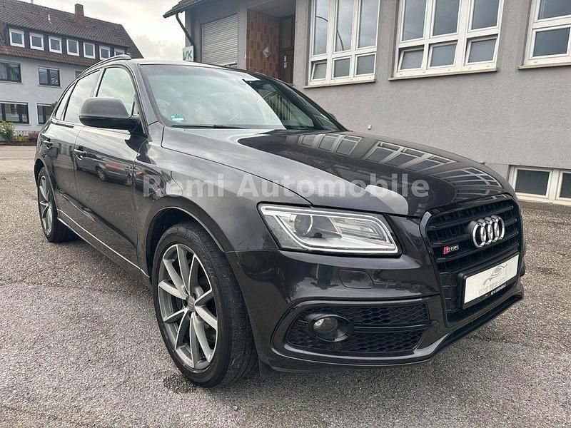 Grau Gebraucht 2015 Audi SQ5 Competition SUV | 16.900 € (Etwas zu teuer) - Bild 1/4