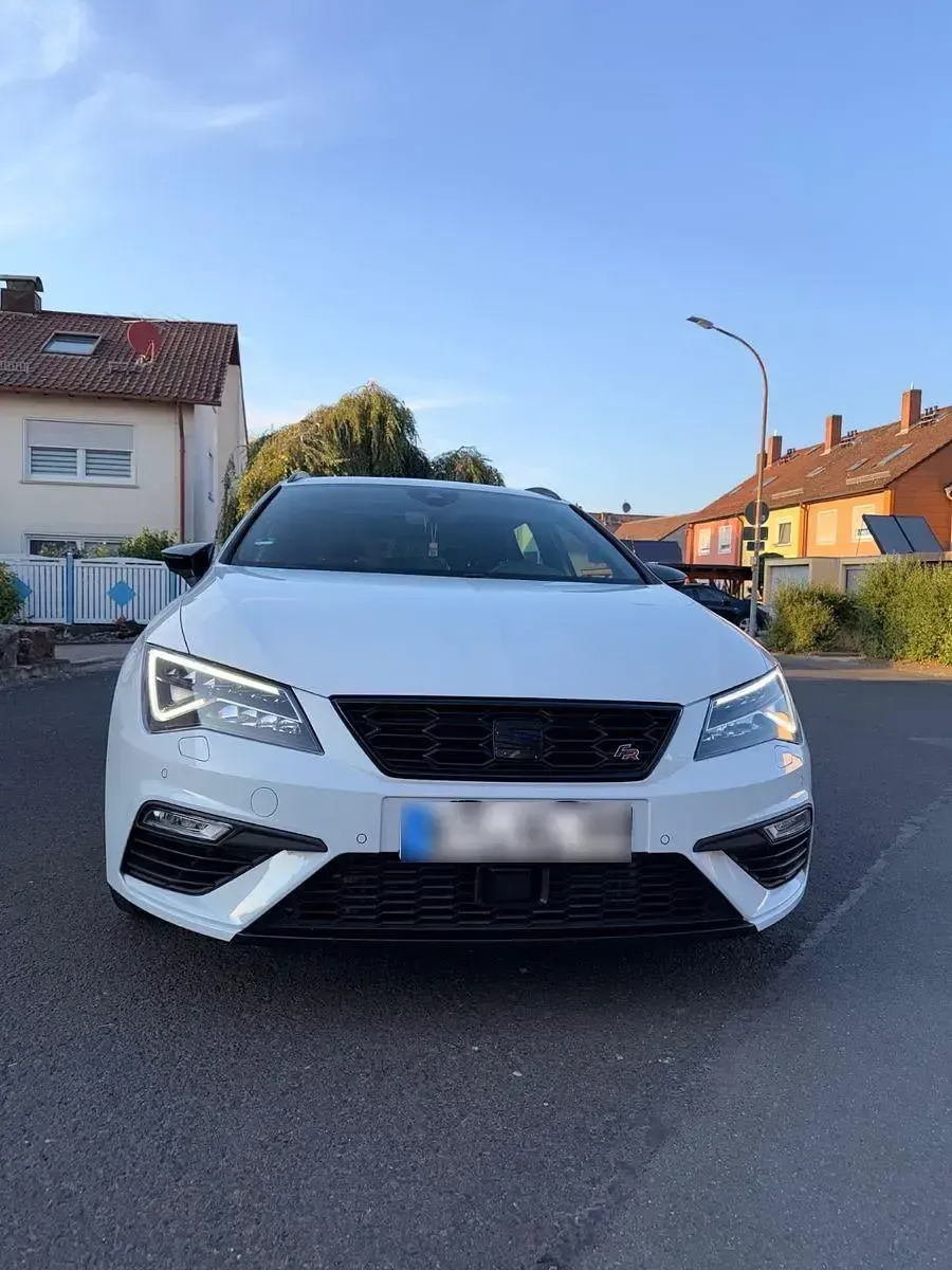Gebraucht Seat Leon ST FR 179 PS (131 kW) 2017 Weiß Kombi