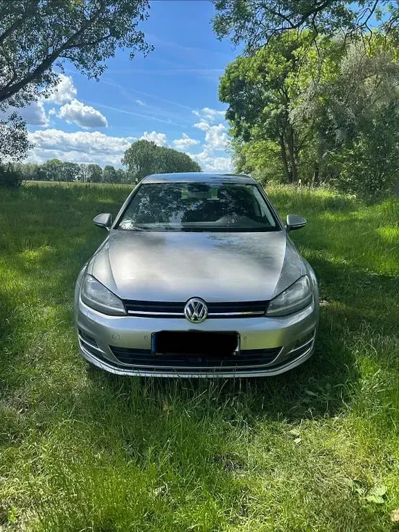 Gebraucht VW Golf VII Highline 122 PS (89 kW) 2012 Silber Limousine