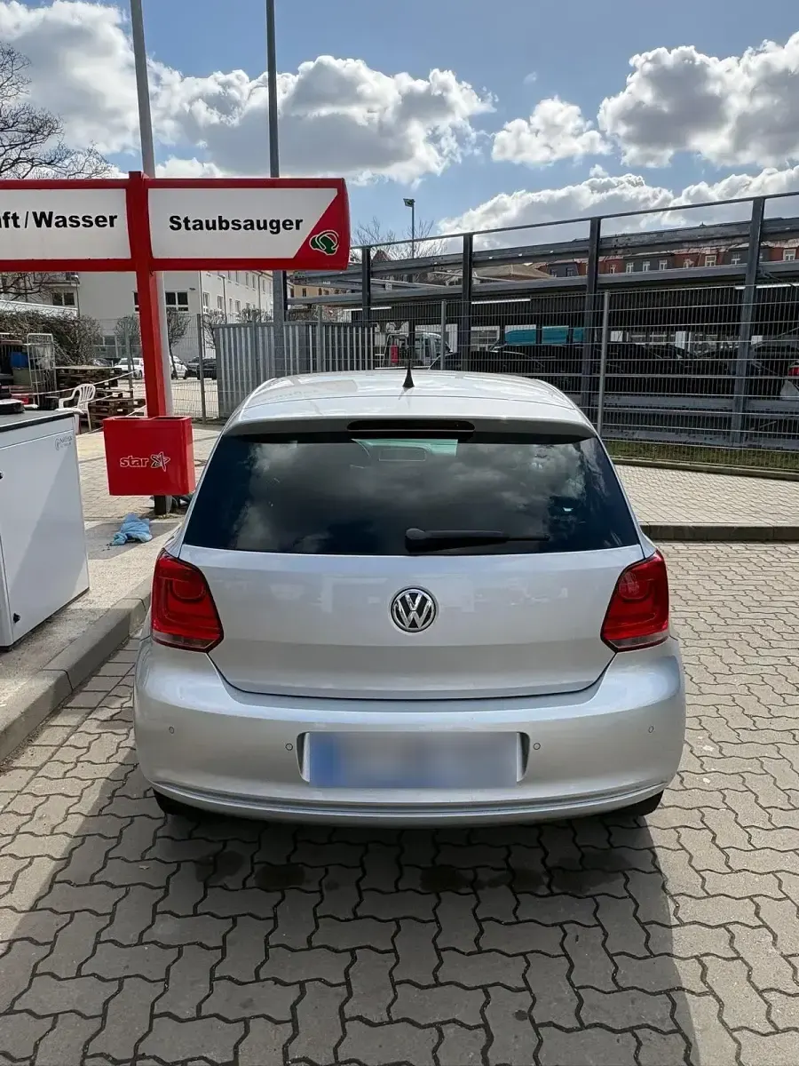 Gebraucht VW Polo Team 60 PS (44 kW) 2010 Silber Kleinwagen