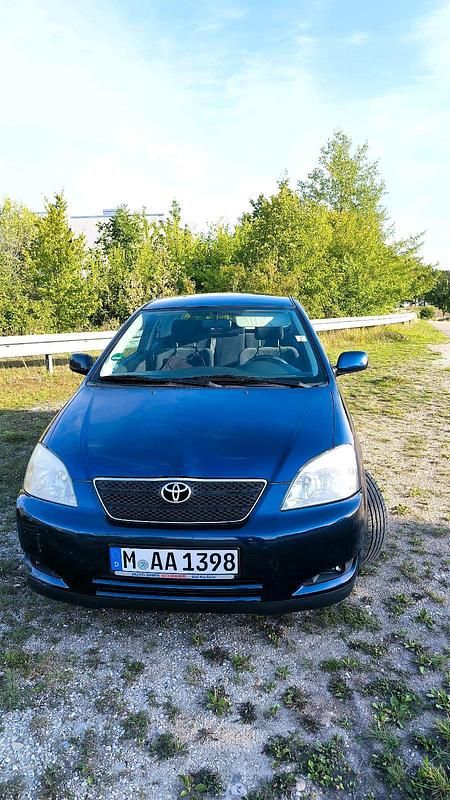 Blau Gebraucht 2002 Toyota Corolla Kombi | 3.250 € (Guter Preis) - Bild 1/4