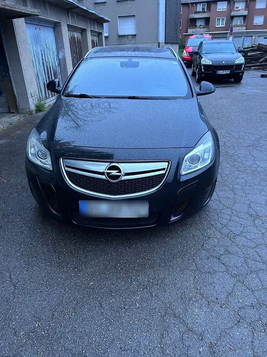 Gebraucht Opel Insignia OPC 325 PS (239 kW) 2012 Schwarz Kombi