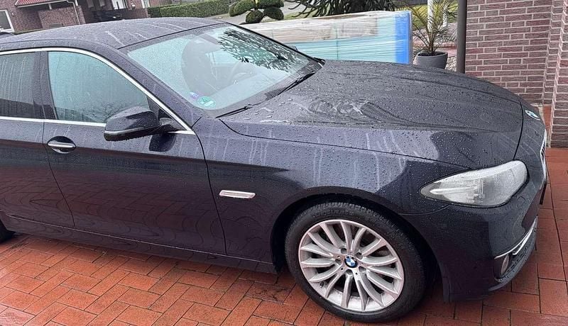 Gebraucht BMW 525 218 PS (160 kW) 2016 Blau Kombi