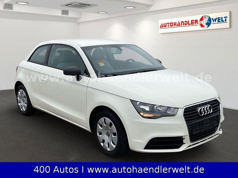 Gebraucht Audi A1 Attraction 86 PS (63 kW) 2011 Weiß Kleinwagen