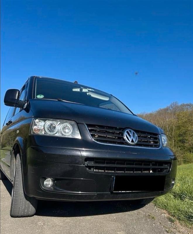 Gebraucht VW Multivan 174 PS (127 kW) 2003 Schwarz Van / Kleinbus